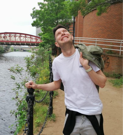 Javier - Native Spanish tutor from Spain offering conversation lessons in Manchester, online via Zoom and in-person